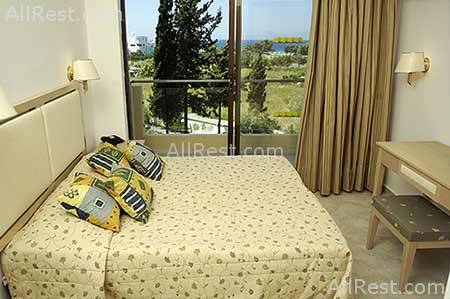 Sunland Hotel 5